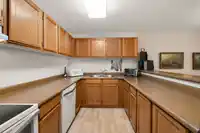508 1442 FOSTER STREET - thumbnail 5
