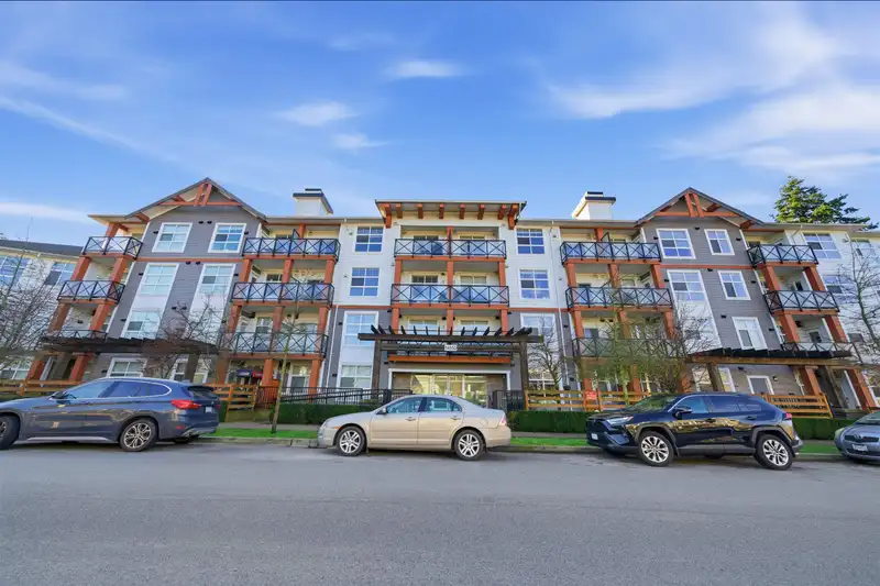 213 14550 WINTER CRESCENT - photo 1 of 28