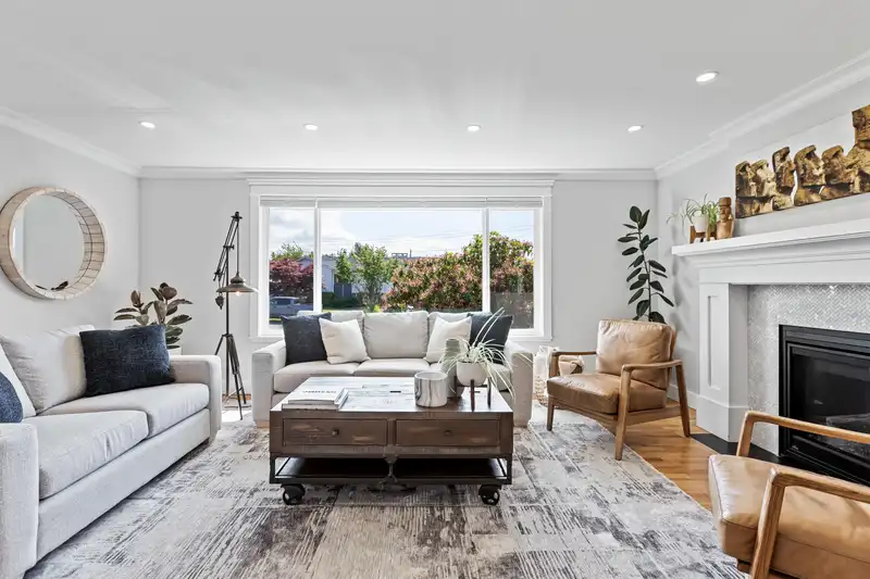 14256 PARK AVENUE - photo 3 of 40