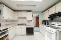 2184 CUMBRIA DRIVE - thumbnail 12