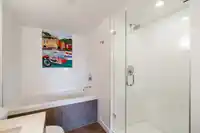 203 2950 KING GEORGE BOULEVARD - thumbnail 14