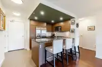 203 2950 KING GEORGE BOULEVARD - thumbnail 4