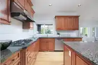 13757 20A AVENUE - thumbnail 7