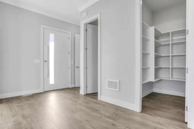 19685 74 AVENUE - photo 3 of 25