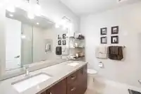 302 1550 MARTIN STREET - thumbnail 29