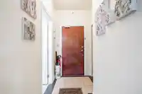 302 1550 MARTIN STREET - thumbnail 6