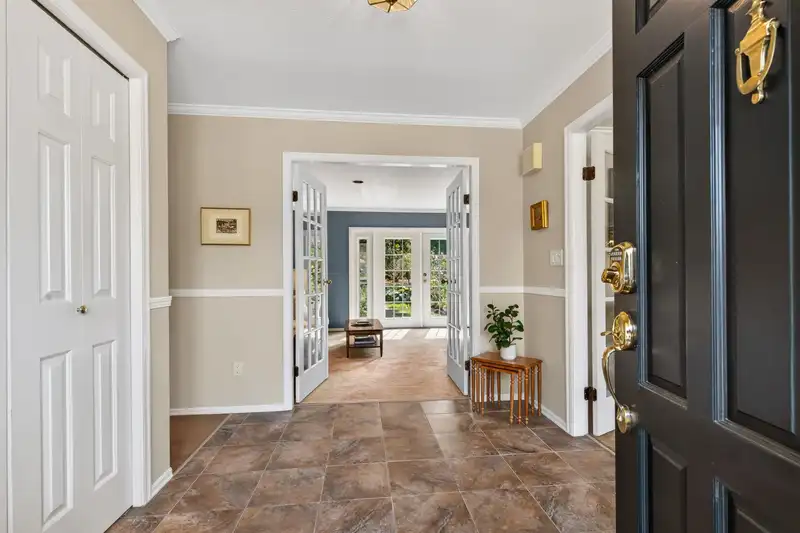 17394 28A AVENUE - photo 4 of 40
