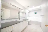14766 31 AVENUE - thumbnail 11