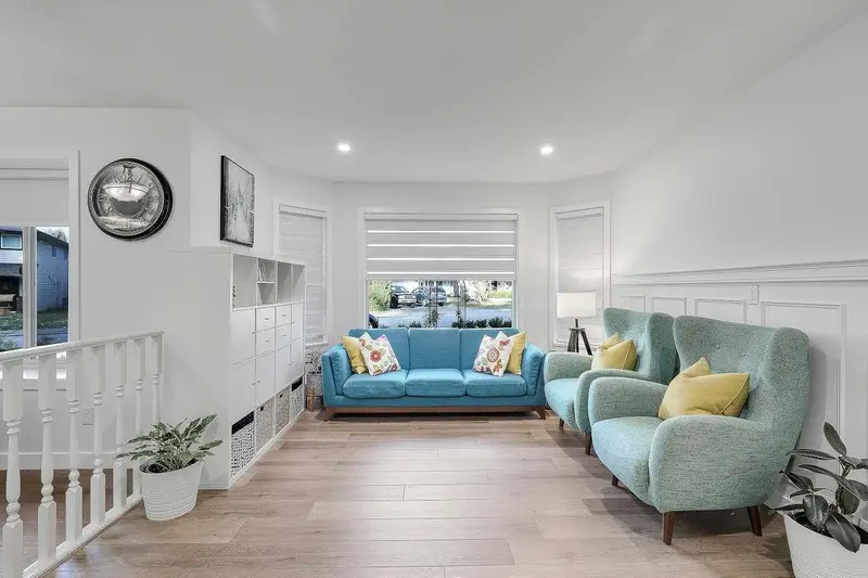 19358 CUSICK CRESCENT - photo 3 of 25