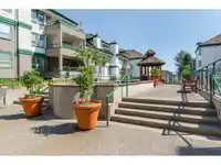 413 1576 MERKLIN STREET - thumbnail 35