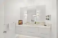 1601 1500 MARTIN STREET - thumbnail 23