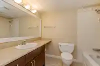 211 15282 19 AVENUE - thumbnail 23