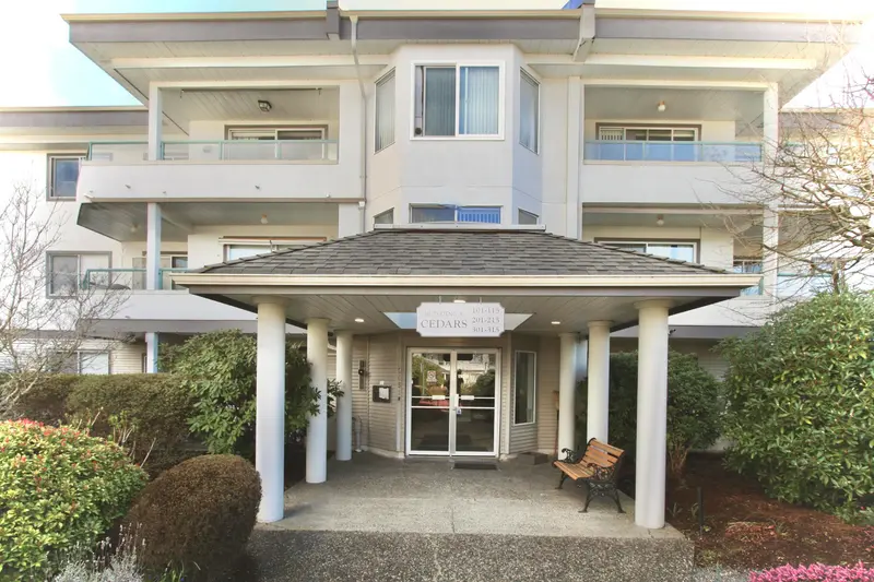 106 2451 GLADWIN ROAD - photo 2 of 25