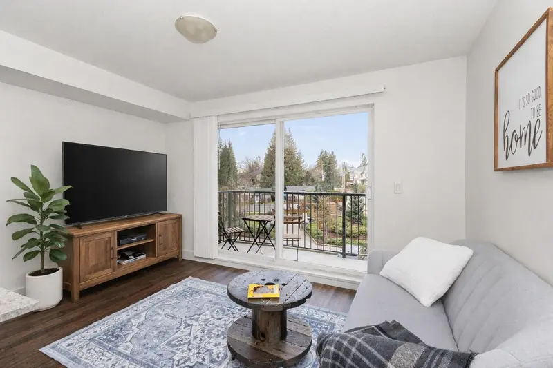 321 2565 CAMPBELL AVENUE - photo 3 of 24