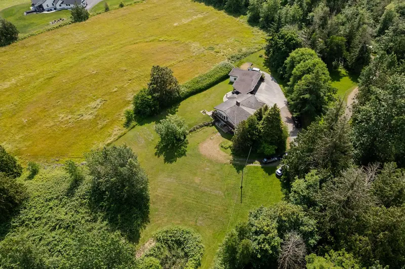 22801 48 AVENUE - photo 1 of 25