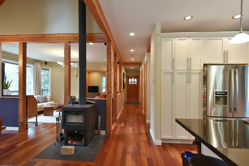 5062 PARKVIEW ROAD - photo 3 of 25