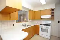12754 15 AVENUE - thumbnail 12