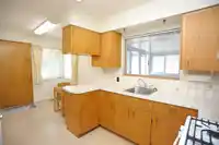 12754 15 AVENUE - thumbnail 10