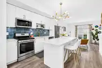 4 16357 15 AVENUE - thumbnail 16