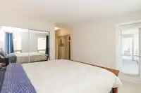 205 15775 CROYDON DRIVE - thumbnail 13