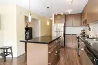 205 15775 CROYDON DRIVE - thumbnail 9