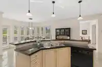 2376 134 STREET - thumbnail 13
