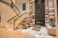 1072 HABGOOD STREET - thumbnail 3