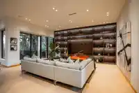 1072 HABGOOD STREET - thumbnail 6