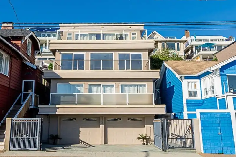 15441 MARINE DRIVE - photo 2 of 40