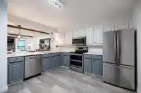 307 1234 MERKLIN STREET - thumbnail 4