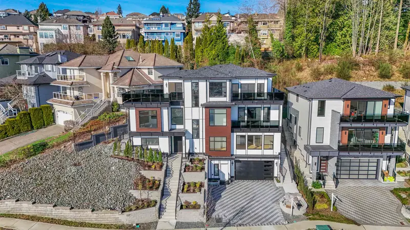 2263 MONASHEE COURT - photo 1 of 25