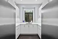 1658 135B STREET - thumbnail 17