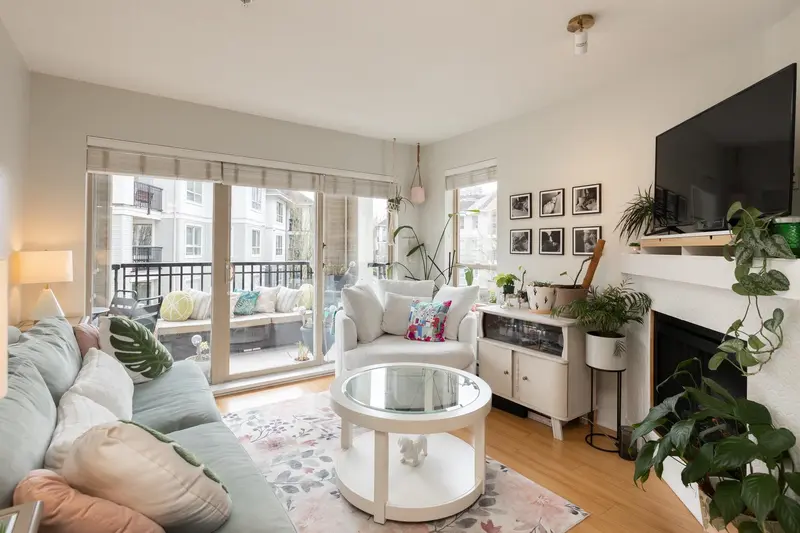 E302 8929 202 STREET - photo 2 of 25