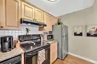 111 1840 E SOUTHMERE CRESCENT - thumbnail 16