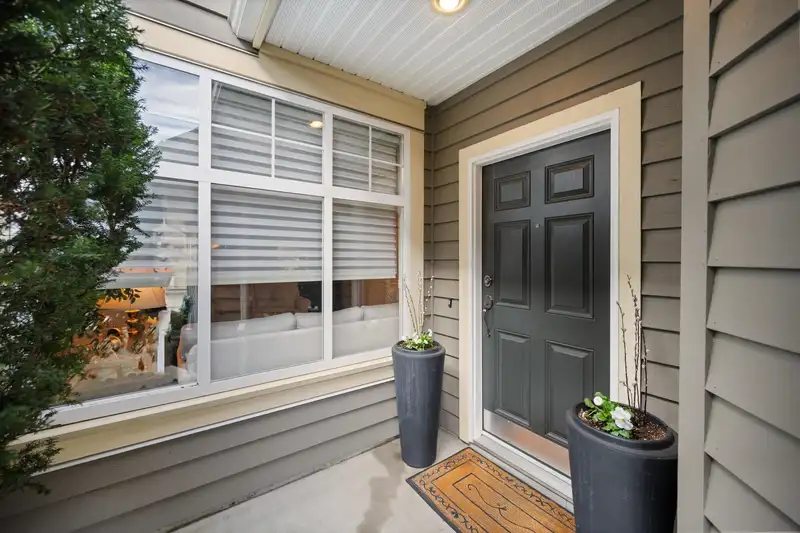 90 15500 ROSEMARY HEIGHTS CRESCENT - photo 3 of 35