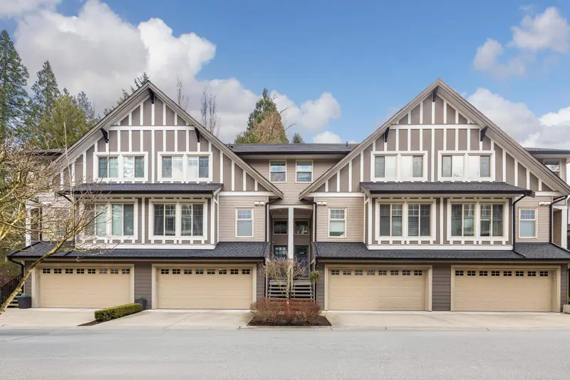 8 9590 216 STREET STREET - photo 3 of 25