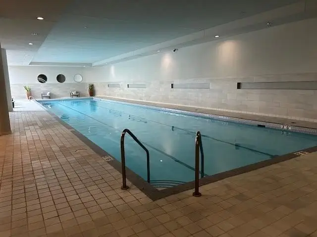 1006 633 KINGHORNE MEWS - photo 2 of 3