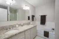 2 12957 17 AVENUE - thumbnail 24