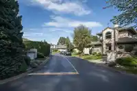 2 12957 17 AVENUE - thumbnail 37