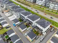 16762 16 AVENUE - thumbnail 2