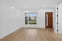 16762 16 AVENUE - thumbnail 13