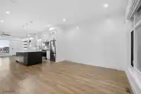 16762 16 AVENUE - thumbnail 10