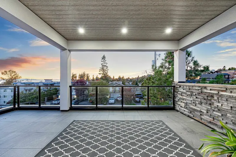 838 STEVENS STREET - photo 4 of 25