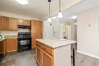 612 1350 VIDAL STREET - thumbnail 16