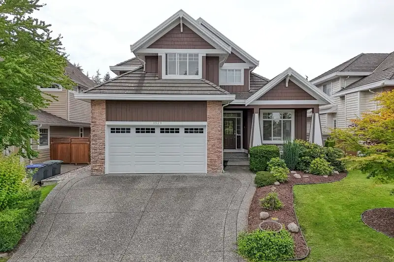 3529 156A STREET - photo 1 of 40