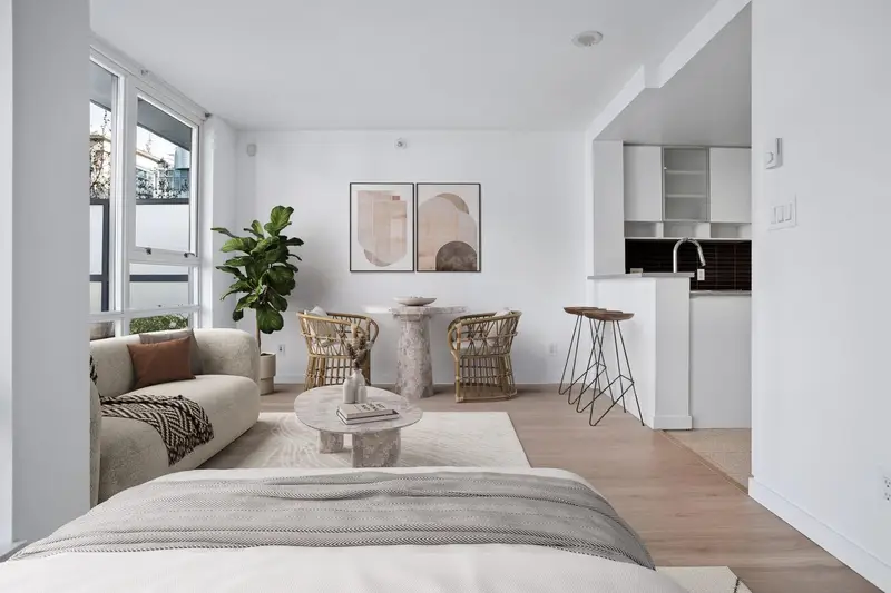 306 928 BEATTY STREET - photo 3 of 25