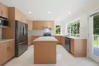 1639 133A STREET - thumbnail 10