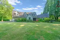 14360 32 AVENUE - thumbnail 2
