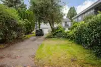 13696 BLACKBURN AVENUE - thumbnail 25