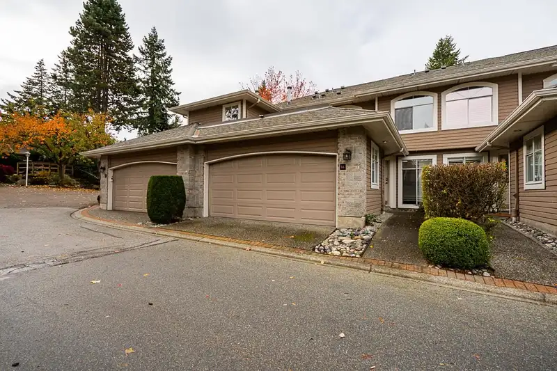 66 2500 152 STREET - photo 1 of 39